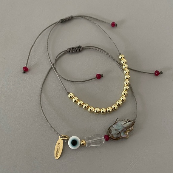 Alihoma Bermúdez Jewelry - Minimalist Bracelets